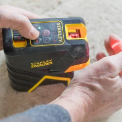 Stanley FatMax Kreuzlinien- Und 5-Spotlaser Rot -Angebote Fliesenleger-Werkzeug Store 43355653 3