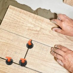 SWANEW 110x Fliesen Nivelliersystem Level Wiederverwendbar Fliesen Verlegehilfe Fliesenkeile Kunststoff Bodenbelag Fliesen Handwerkzeuge Mit 8PCS Fliesenschlüssel Für Wand Und Boden Fliesen -Angebote Fliesenleger-Werkzeug Store 56091698 5